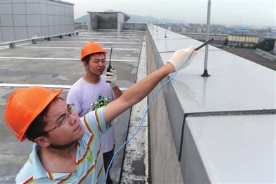 避雷器出現(xiàn)問題如何處理
